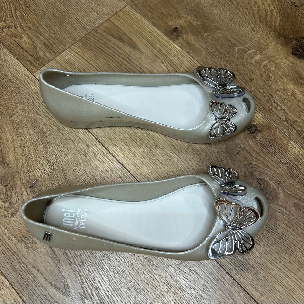 Mel by Melissa Ultragirl Fly II Flat size 3 - Picture 8 of 12